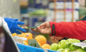 BCE: il contante è il mezzo di pagamento più ammesso nei punti vendita dell'Eurozona